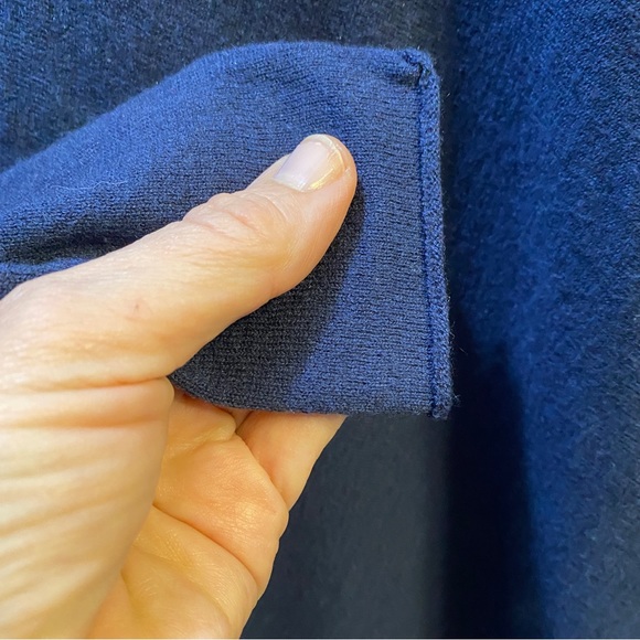 Alice + Olivia Blue Wool Cashmere boatneck Asymmetrical Hem Sweater XS - Picture 5 of 7